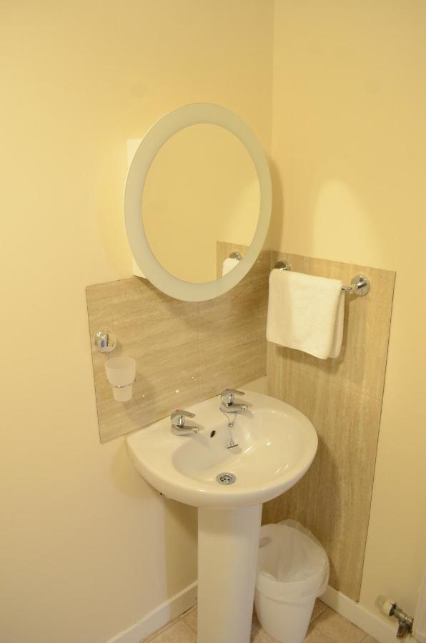 Achilty Guest House Contin Esterno foto